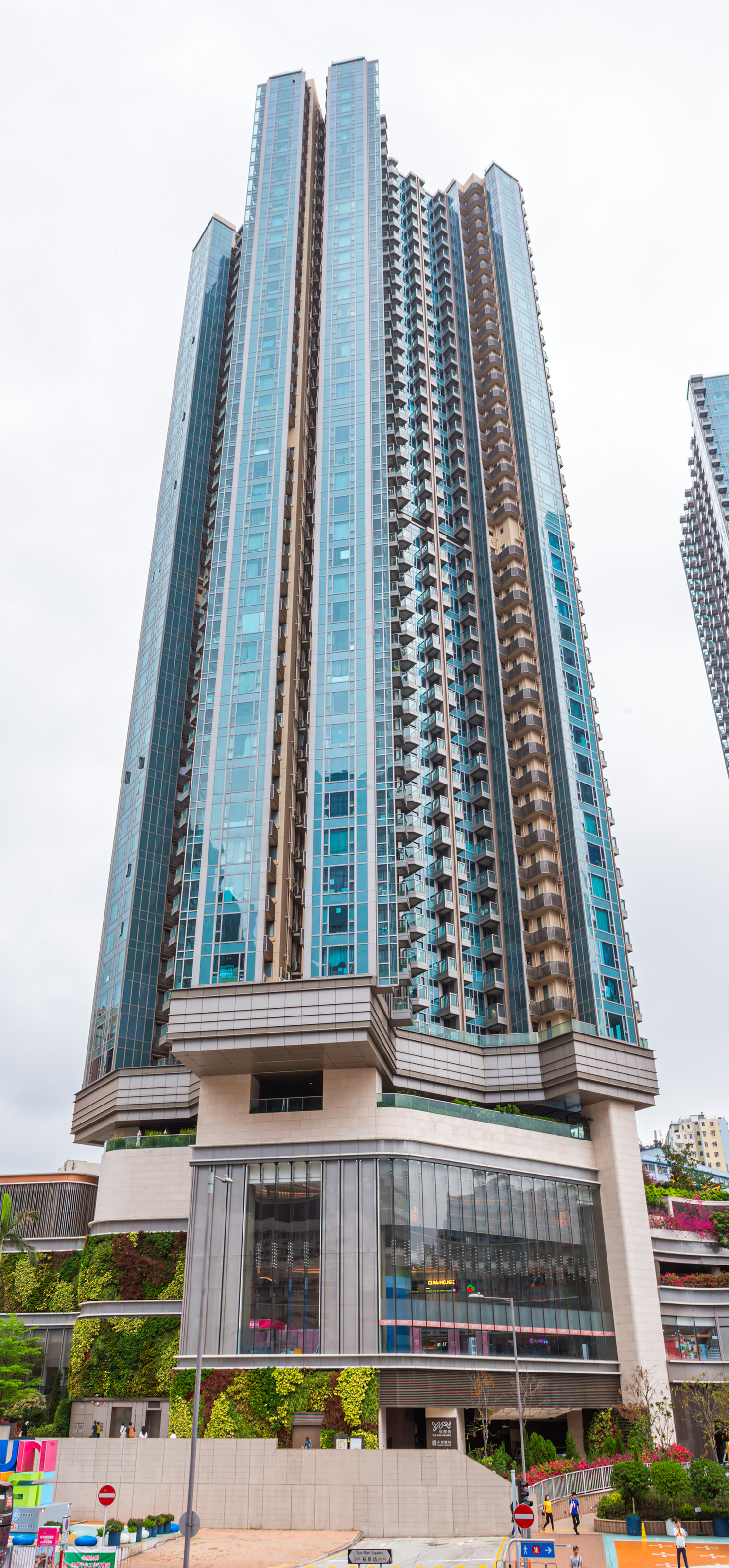 Grand Central Tower 5, Hong Kong - Looking up. © Mathias Beinling